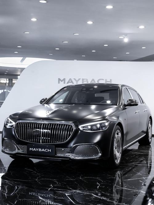 广州11岚图汽车的售后服务让用户无忧出行，迈巴赫未来的豪华车趋势